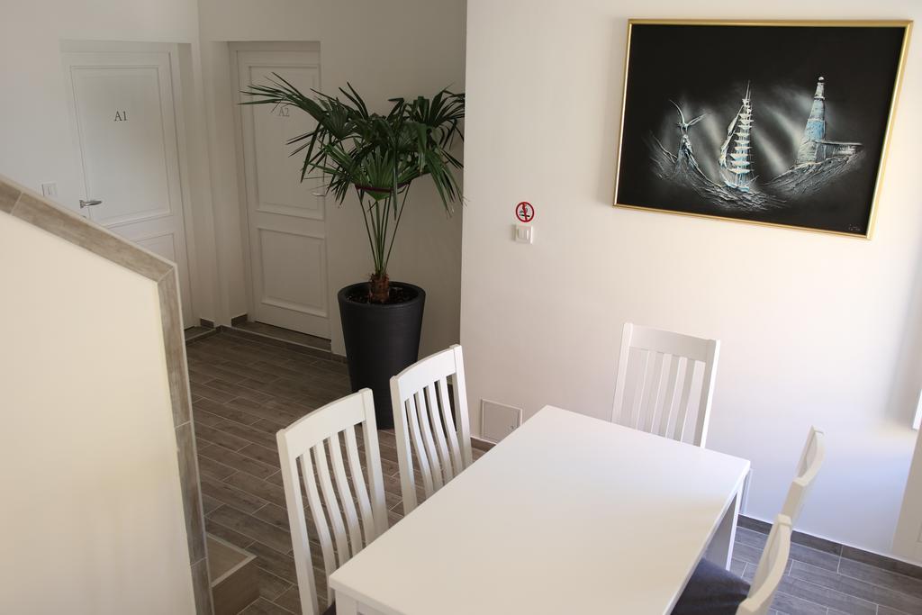 Centar Vodice Apartmani Room photo